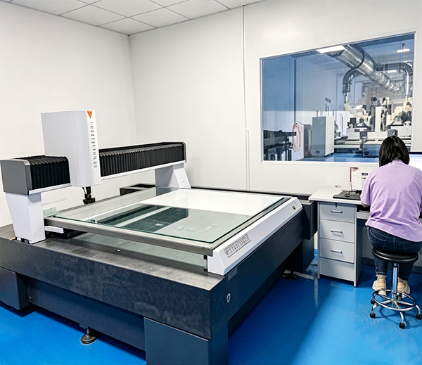 Coordinate Measuring Machine